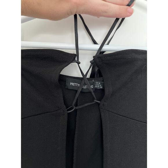 Pretty little thing, tie front jumpsuit size 4 - Picture 4 of 4